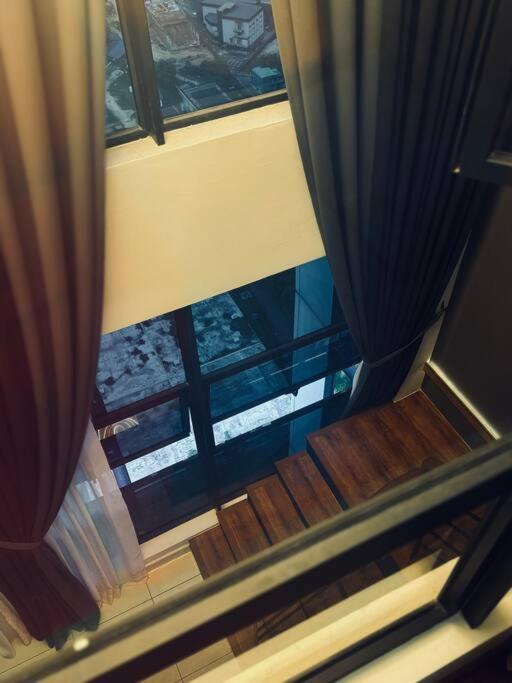Blue Cozy Duplex House Pangsapuri Kuala Lumpur